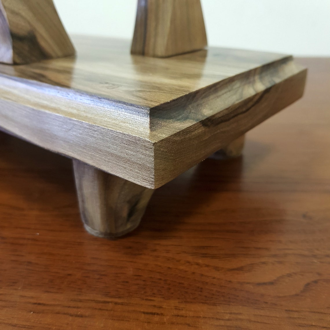 Wooden stand on the platform for weapons - 2 units (Walnut)