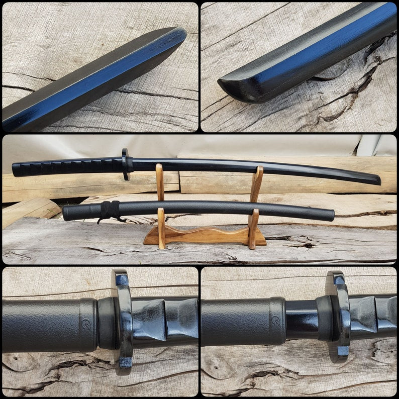 Wooden bokken Daito Deluxe with tsuba, plastic saya for Iaido - European Hornbeam
