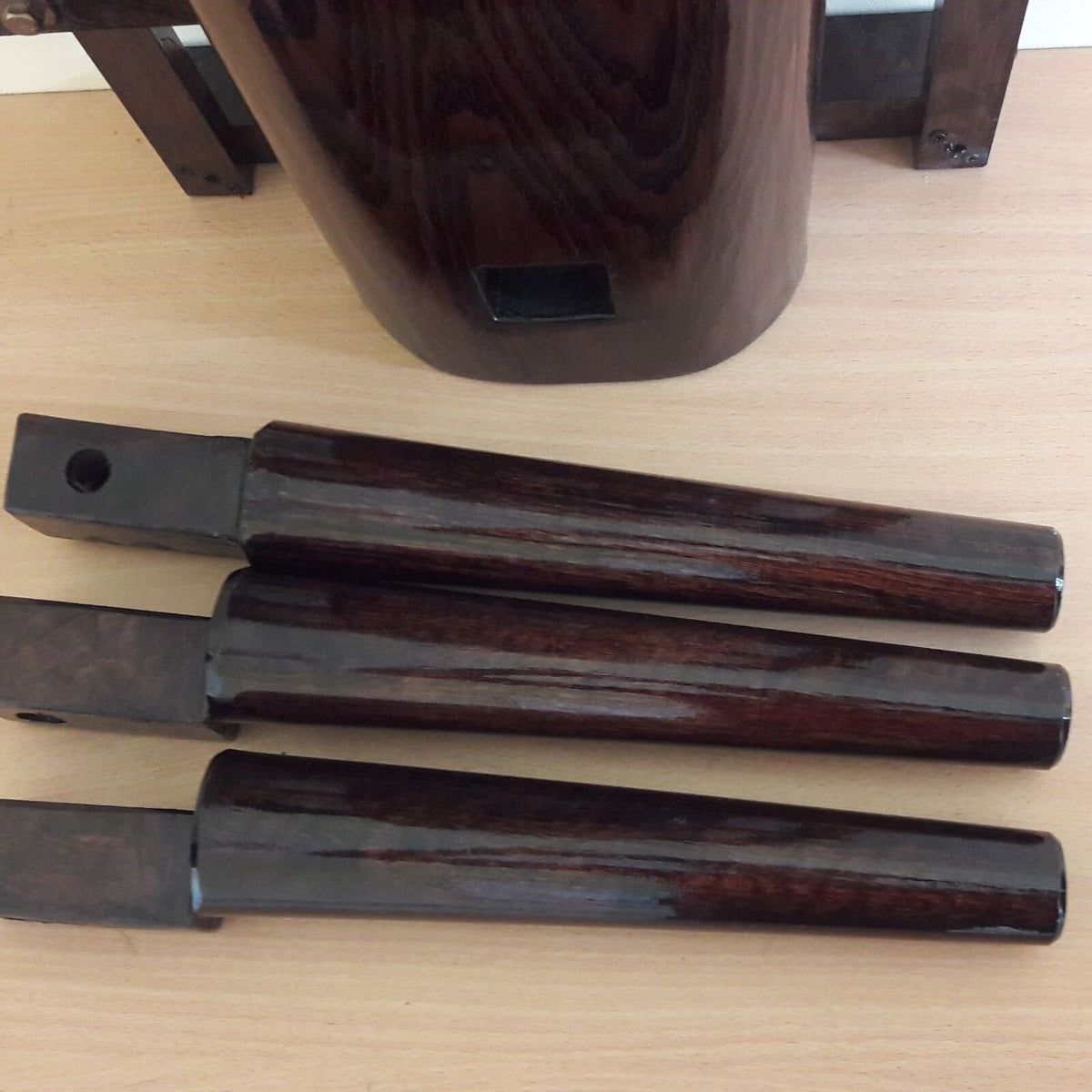 Compact Wing Chun Wooden Dummy (Muk Yan Jong) without a leg – Wall Mounted – European Ash
