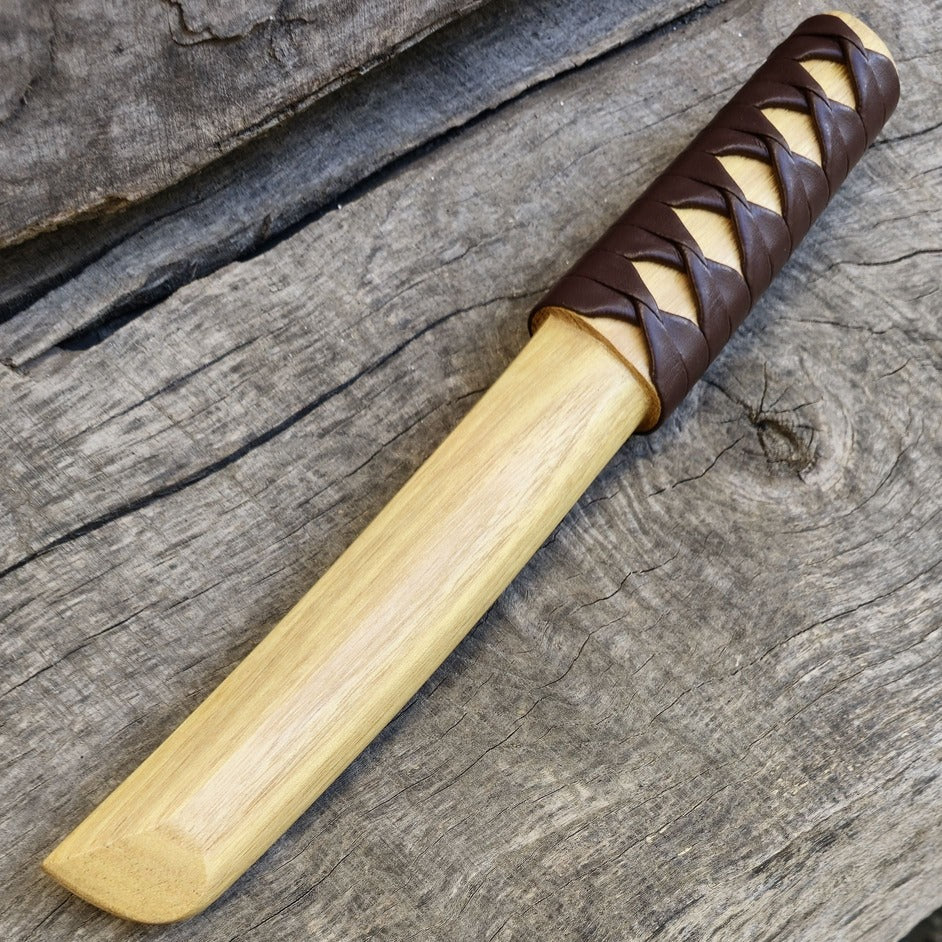 Wooden training tanto knife for kendo, bukendo, and martial arts practice, handmade.