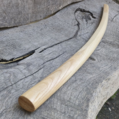 High-quality wooden bokken for martial arts training, crafted from durable wood with a smooth finish. Ideal for kendo, aikido, and samurai sword practice.