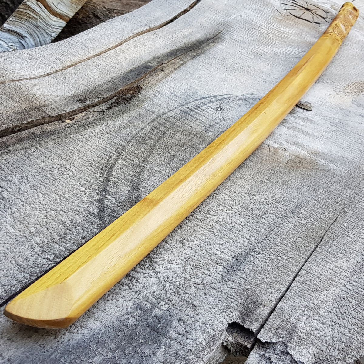 Bokken Deluxe Dragon 102 (40.1") cm - Aikido, Kenjutsu - Robinia Wood