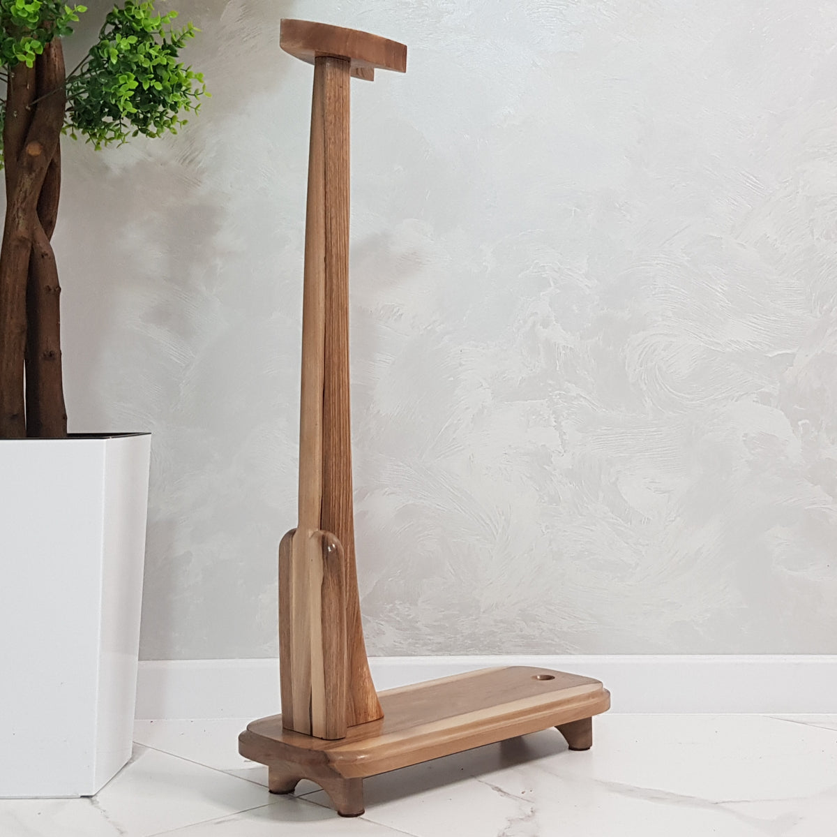 The floor stand holder for the sword katana iaito - Walnut