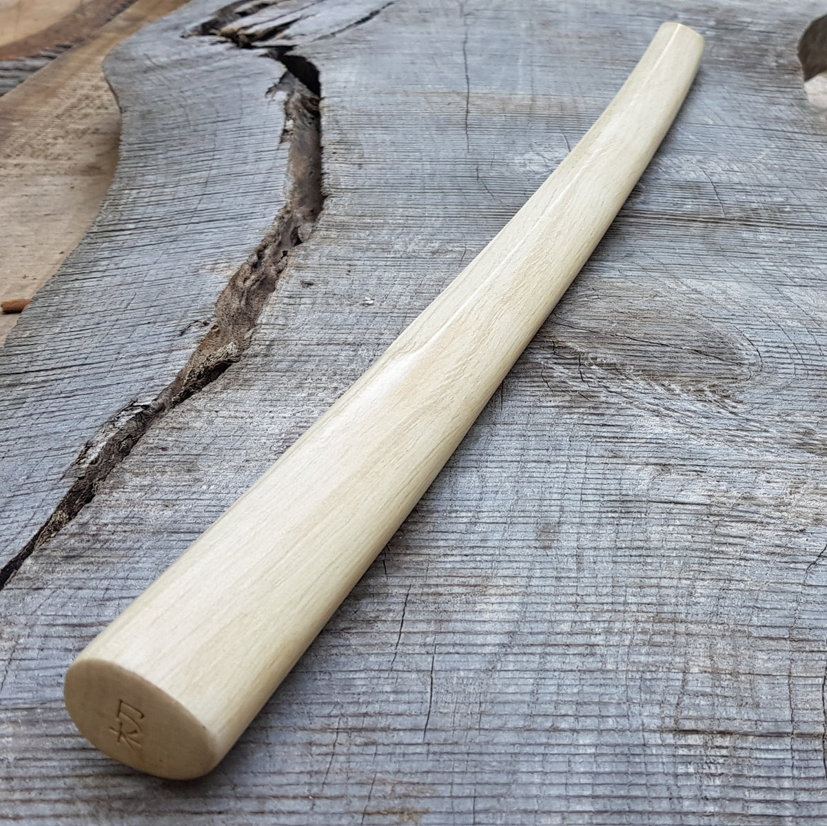Wakizashi - Japanese Small Wooden Sword 68 cm (27") - European Hornbeam