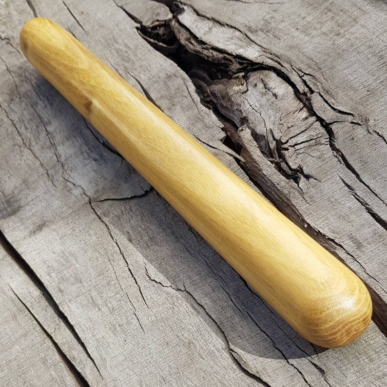 Tanbon wooden training short stick - Robinia Wood