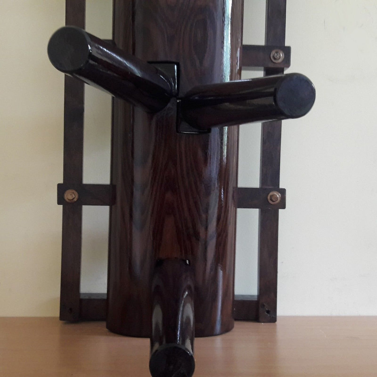 Compact Wing Chun Wooden Dummy (Muk Yan Jong) without a leg – Wall Mounted – European Ash